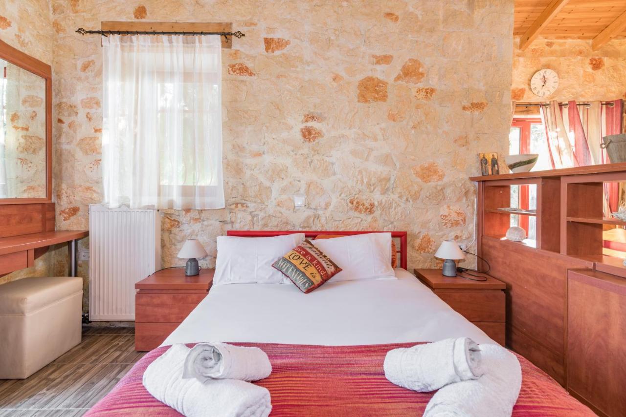 أرغاسي Casa Petra - Stone Cottage Farmhouses المظهر الخارجي الصورة