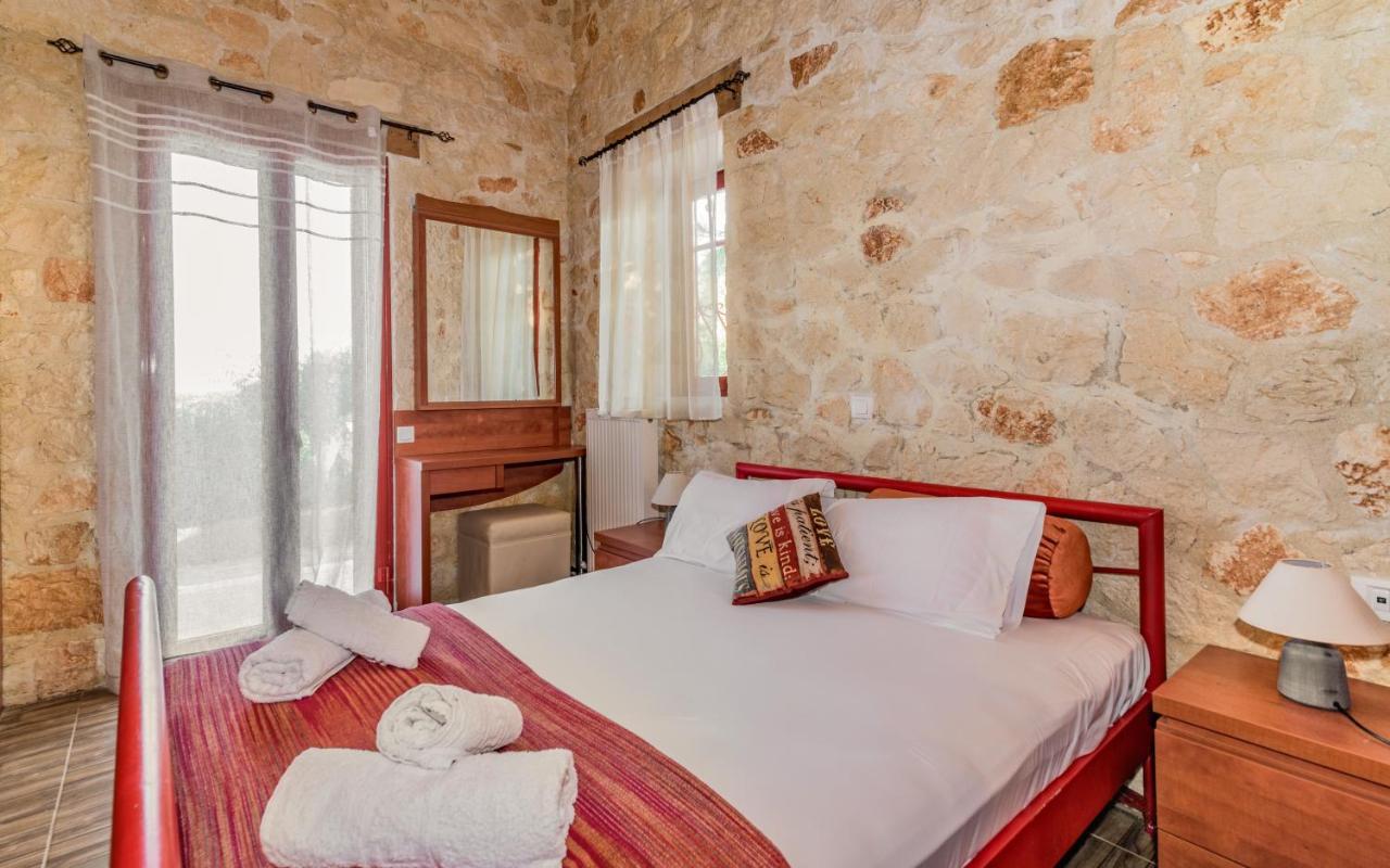 أرغاسي Casa Petra - Stone Cottage Farmhouses المظهر الخارجي الصورة