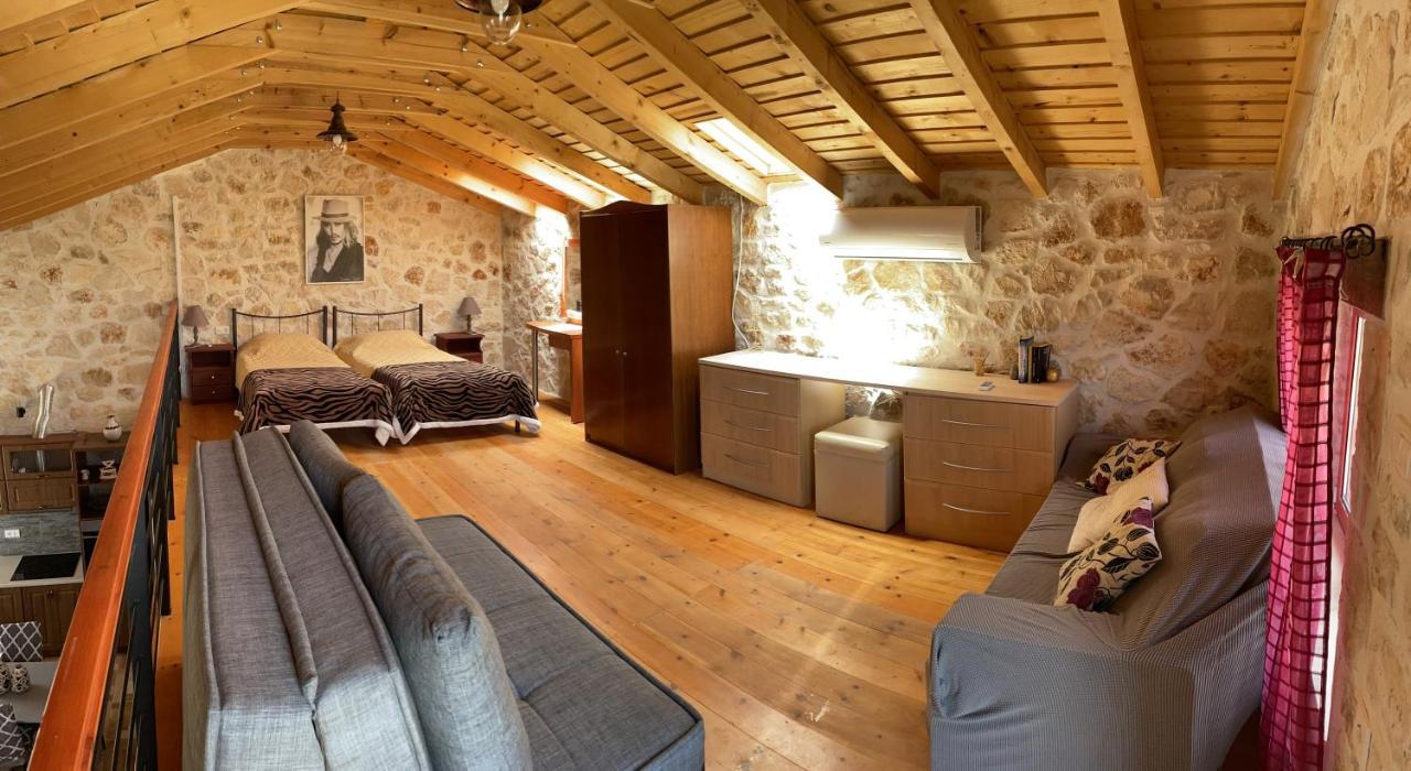 أرغاسي Casa Petra - Stone Cottage Farmhouses المظهر الخارجي الصورة