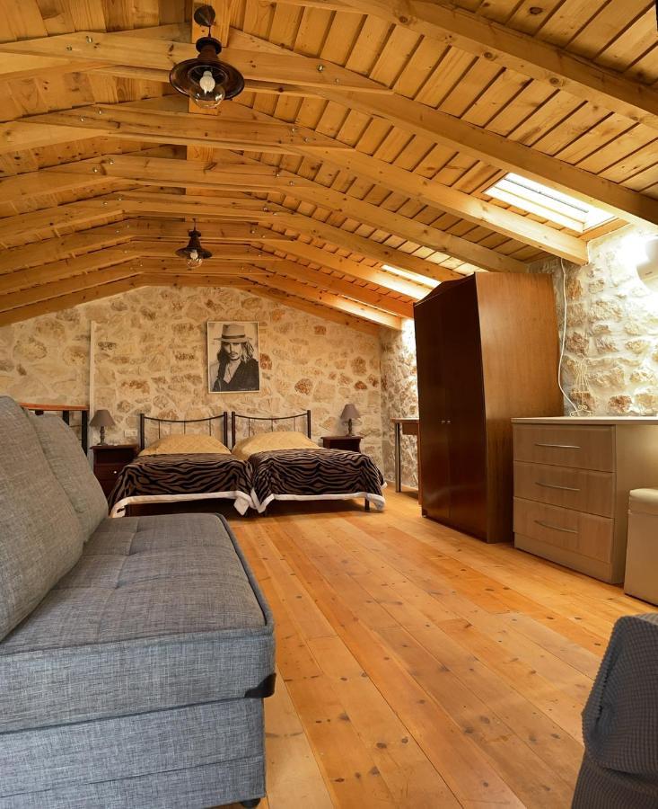 أرغاسي Casa Petra - Stone Cottage Farmhouses المظهر الخارجي الصورة